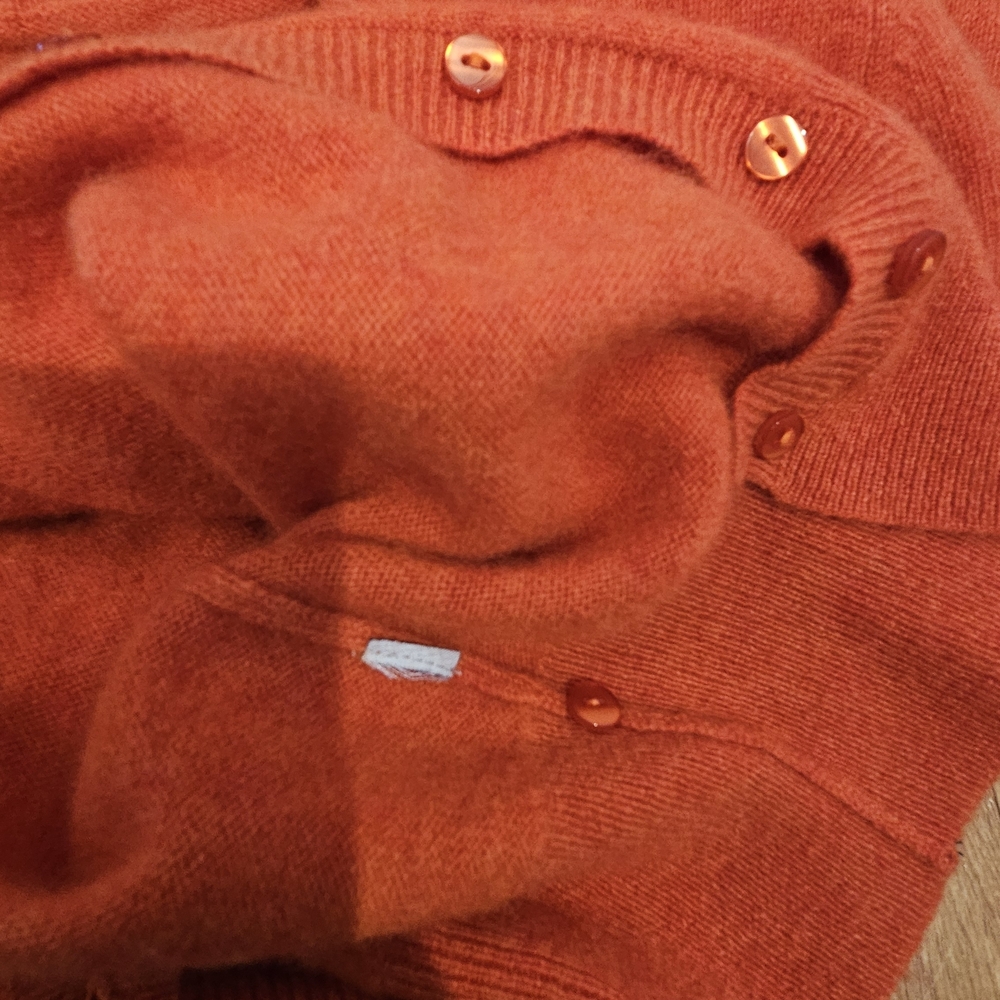 Lord & Taylor, XS, 100% Cashmere Orange Cardigan - Picture 4 of 13